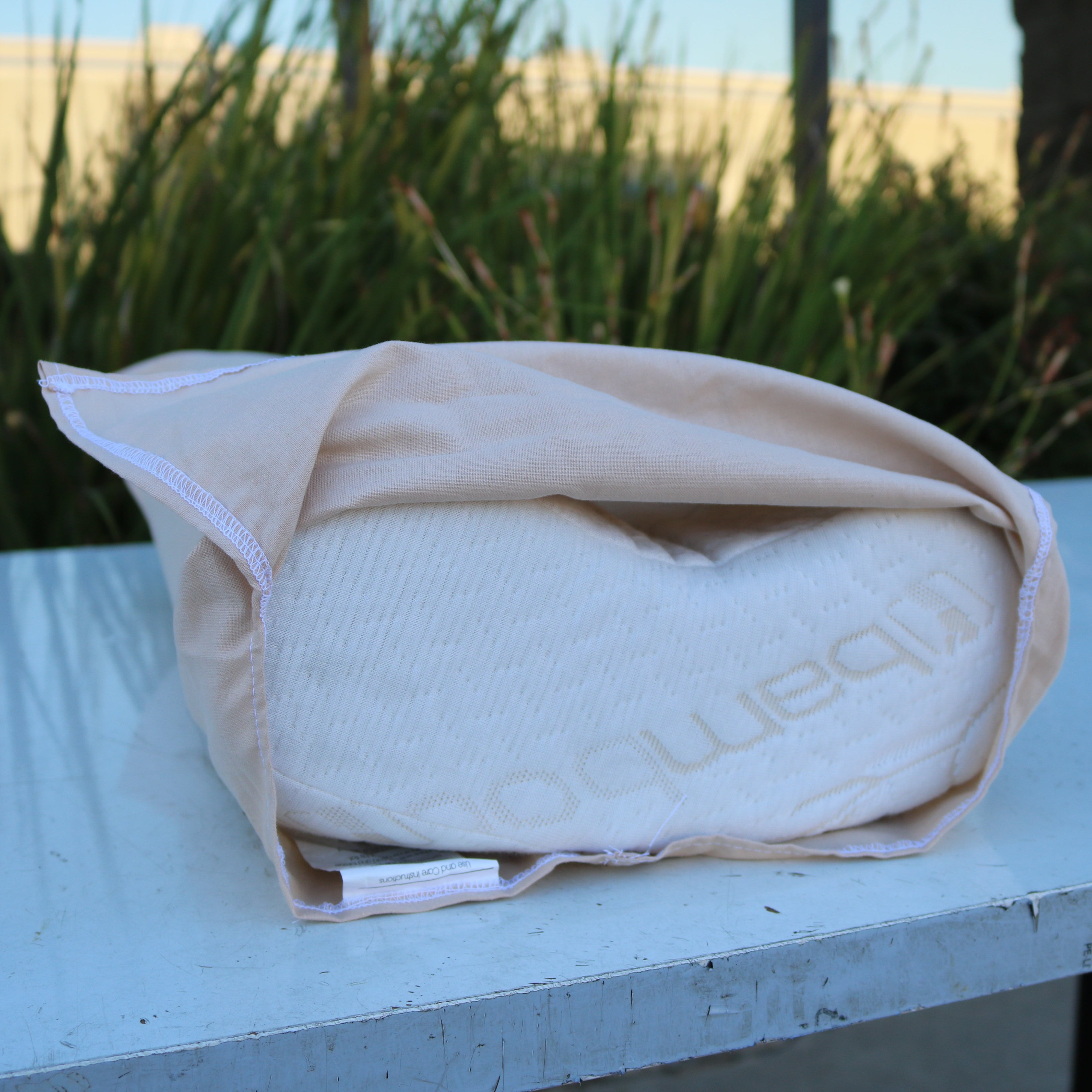 Confourm Neck Memory Foam Pillow Case